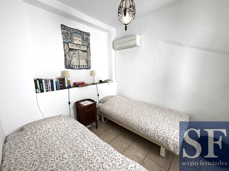 Town House for Sale in Cómpeta, Malaga 9