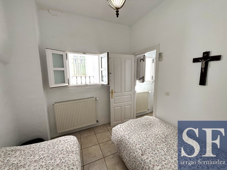 Town House for Sale in Cómpeta, Malaga 10