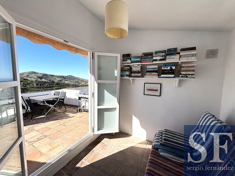 Town House for Sale in Cómpeta, Malaga 17