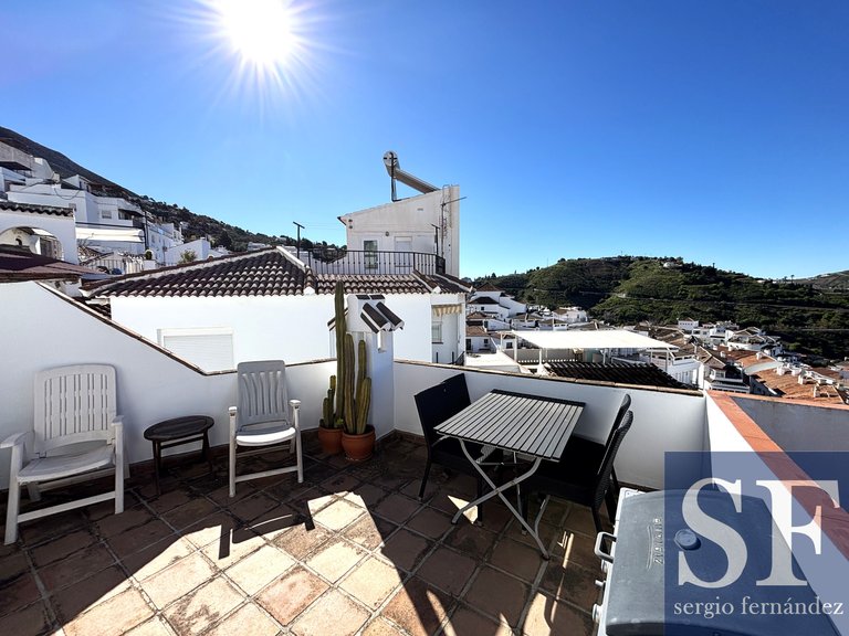 Town House for Sale in Cómpeta, Malaga 18