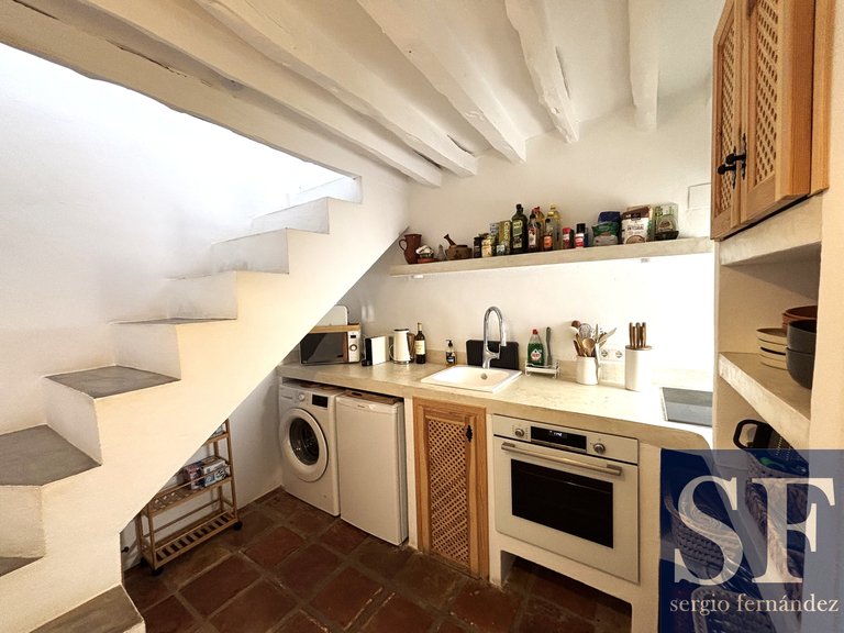 Town House for Sale in Cómpeta, Malaga 3