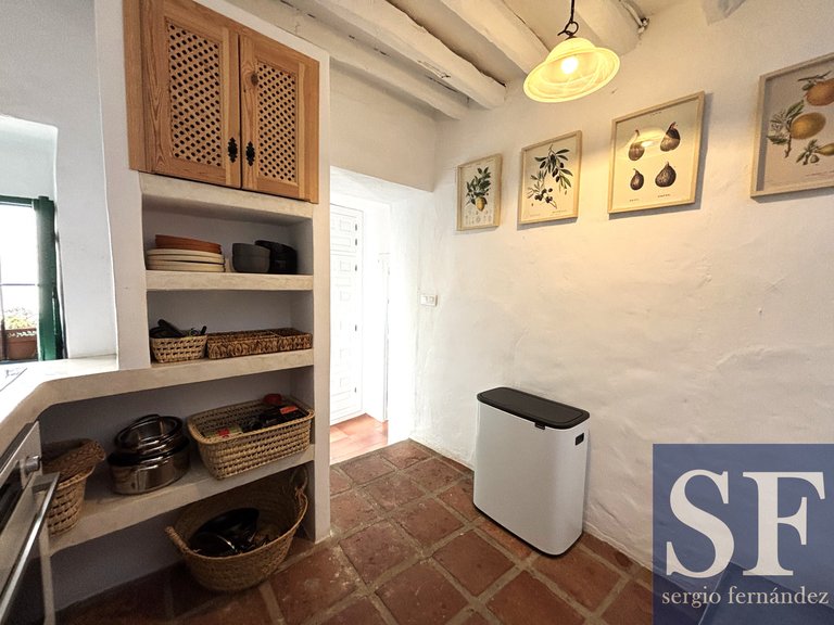 Town House for Sale in Cómpeta, Malaga 4
