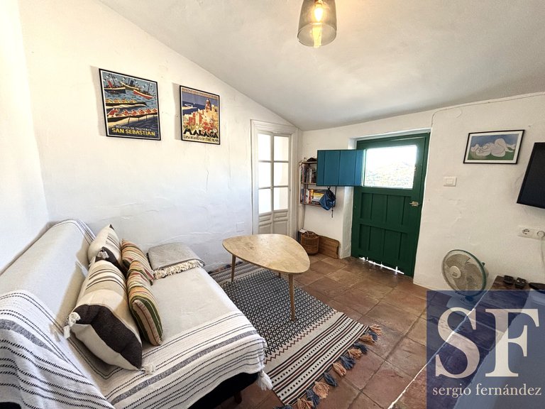 Town House for Sale in Cómpeta, Malaga 5