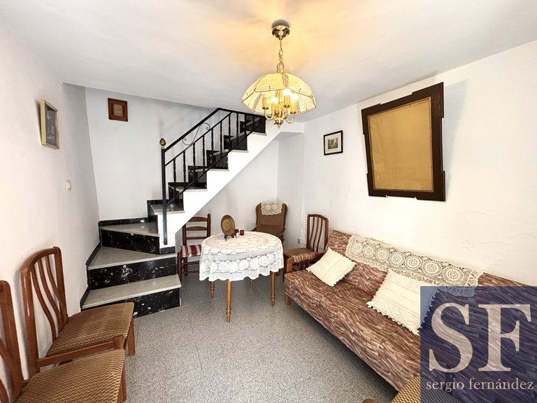 Town House for Sale in Cómpeta, Malaga 2