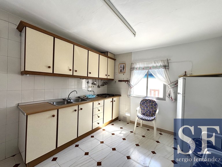 Town House for Sale in Cómpeta, Malaga 4
