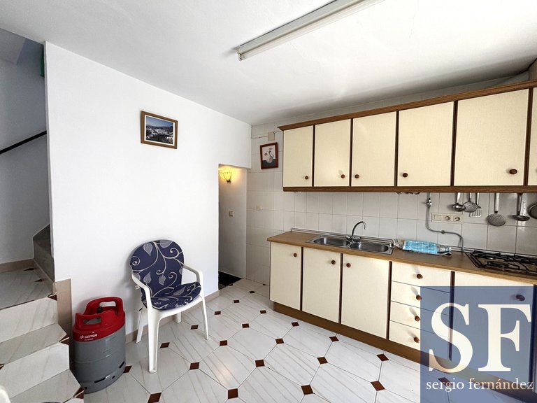 Town House for Sale in Cómpeta, Malaga 6