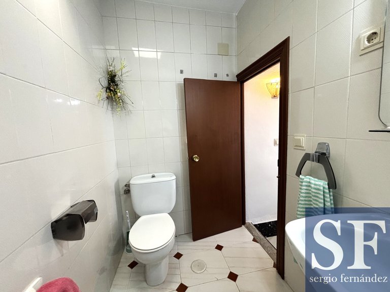 Town House for Sale in Cómpeta, Malaga 12