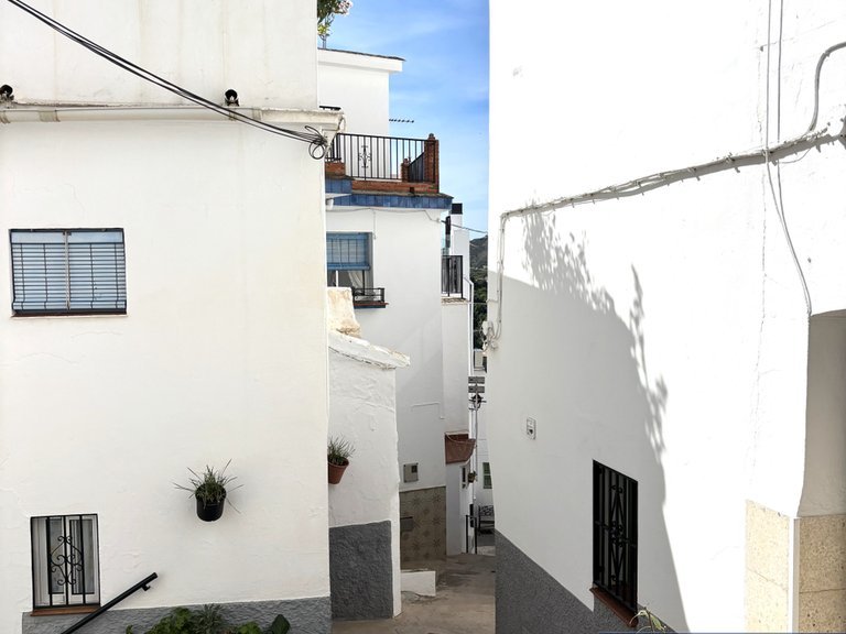 Town House for Sale in Cómpeta, Malaga 20