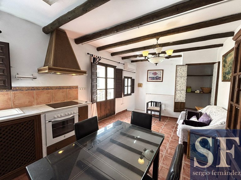Town House for Sale in Canillas De Aceituno, Malaga 4