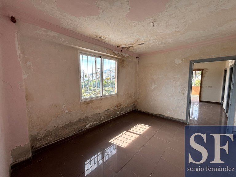 Town House for Sale in Cómpeta, Malaga 5