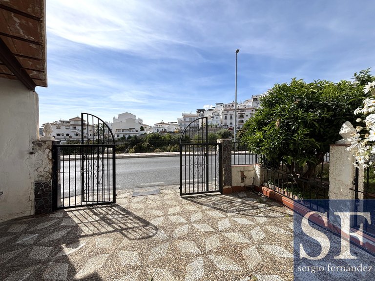 Town House for Sale in Cómpeta, Malaga 18