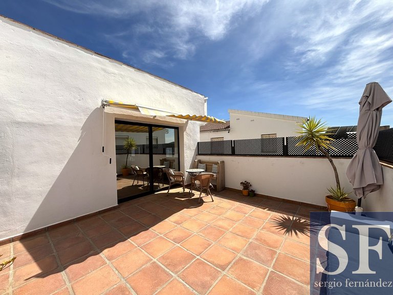 Town House for Sale in Cómpeta, Malaga 14