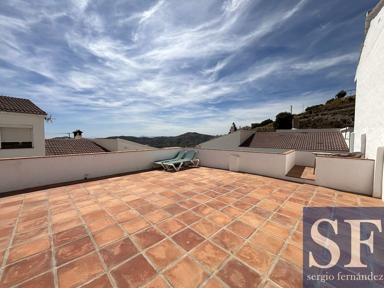 Town House for Sale in Cómpeta, Malaga 18