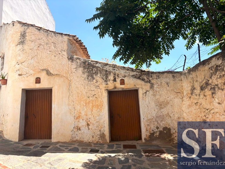 Town House for Sale in Canillas De Aceituno, Malaga 1