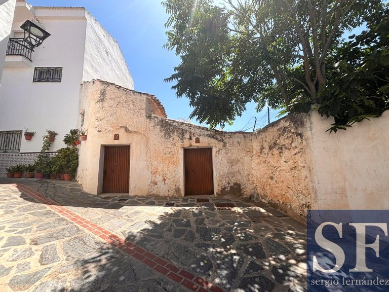Town House for Sale in Canillas De Aceituno, Malaga 8