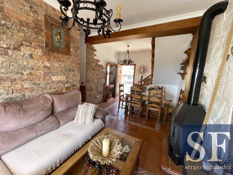 Town House for Sale in Cómpeta, Malaga 3