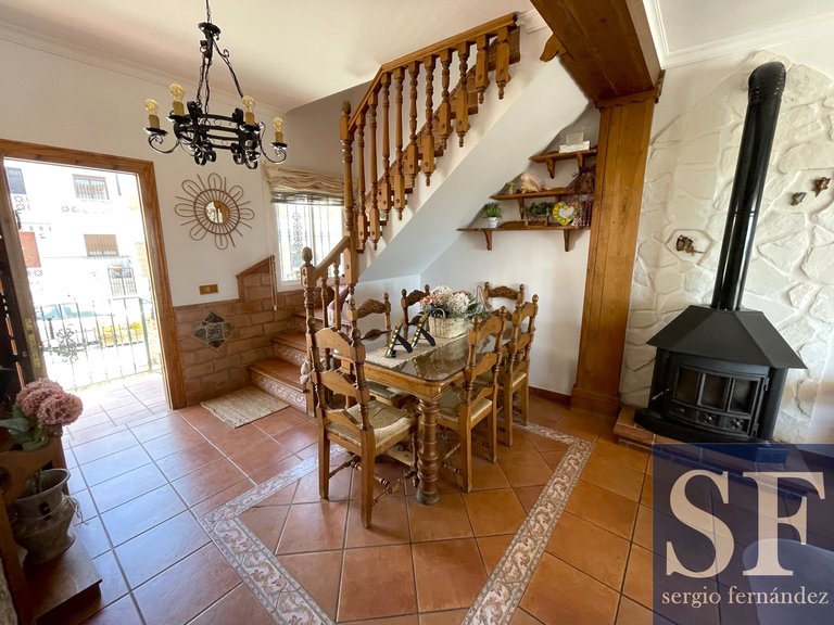 Town House for Sale in Cómpeta, Malaga 4