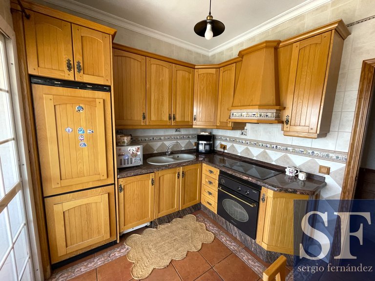 Town House for Sale in Cómpeta, Malaga 5