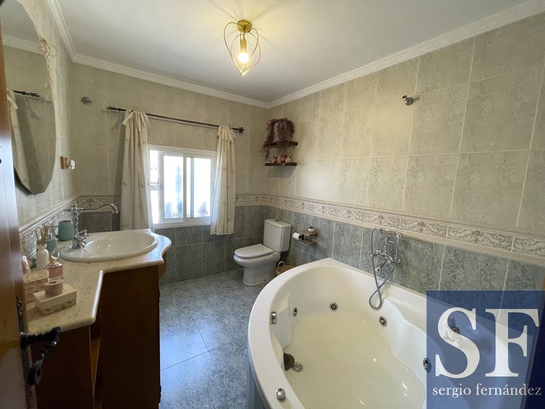 Town House for Sale in Cómpeta, Malaga 14
