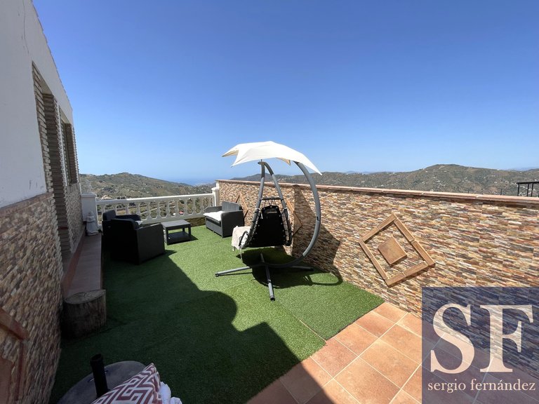 Town House for Sale in Cómpeta, Malaga 18