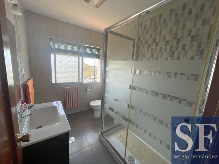Town House for Sale in Cómpeta, Malaga 11