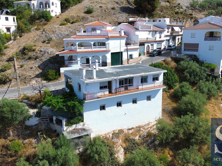Town House for Sale in Cómpeta, Malaga 20