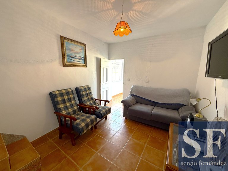 Town House for Sale in Cómpeta, Malaga 5