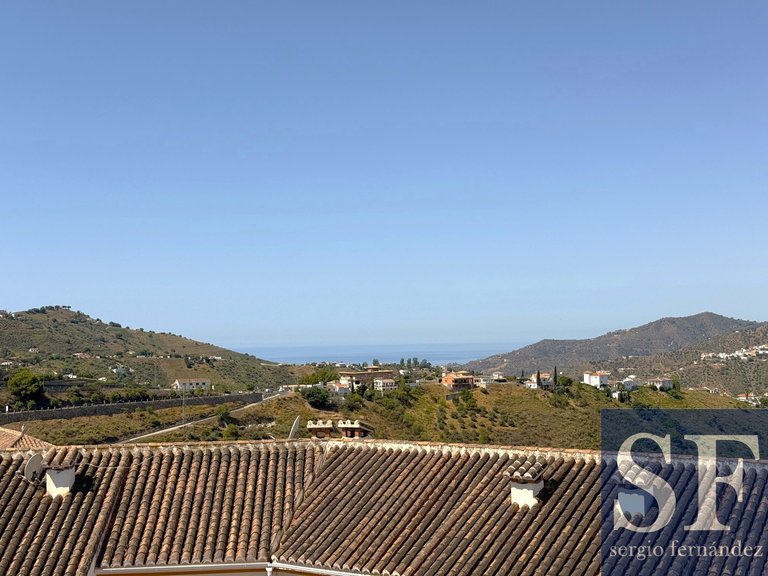 Town House for Sale in Cómpeta, Malaga 18