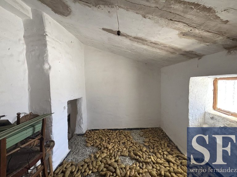 Town House for Sale in Sedella, Malaga 6