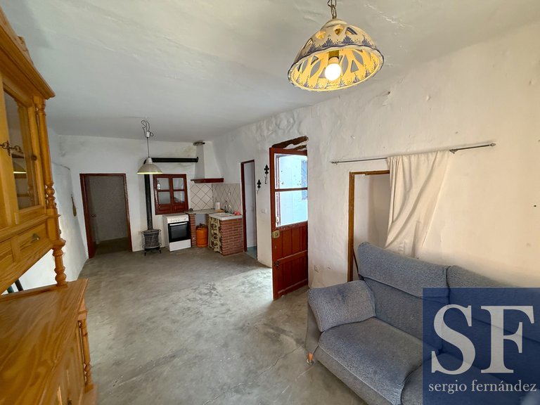 Town House for Sale in Canillas De Albaida, Malaga 3