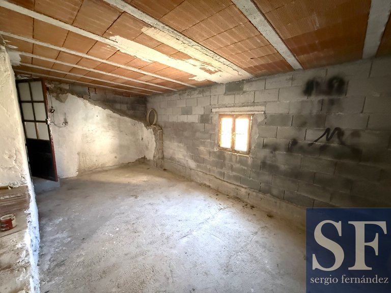 Town House for Sale in Canillas De Albaida, Malaga 5