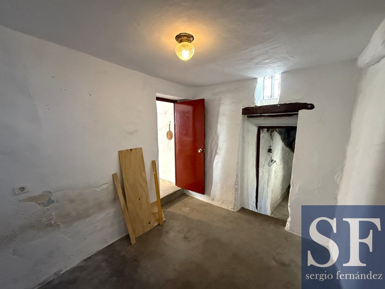 Town House for Sale in Canillas De Albaida, Malaga 6