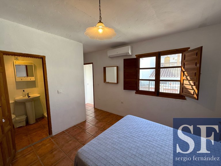 Town House for Sale in Canillas De Aceituno, Malaga 8
