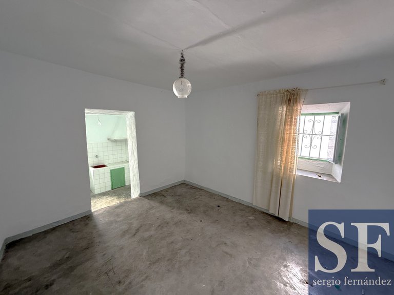 Town House for Sale in Cómpeta, Malaga 10