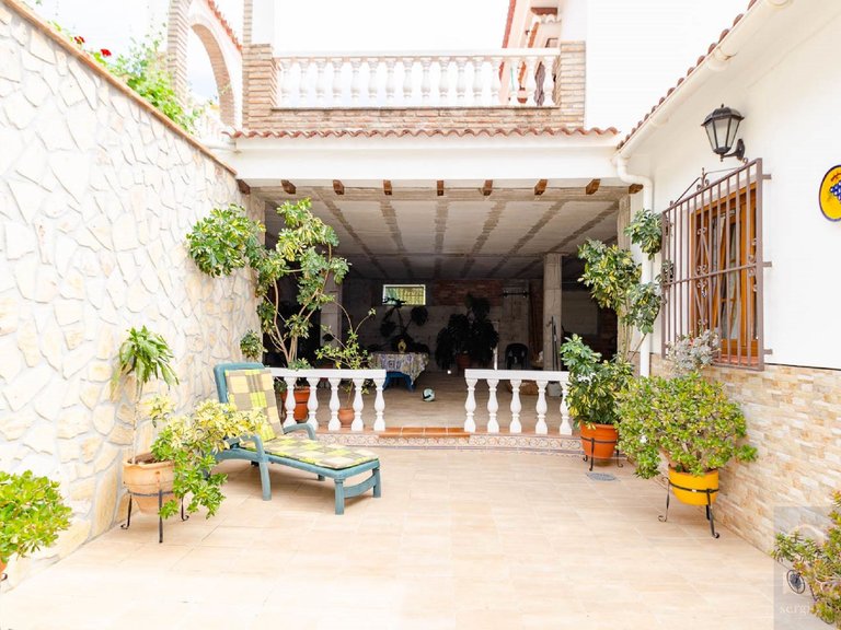 Town House for Sale in Cómpeta, Malaga 14