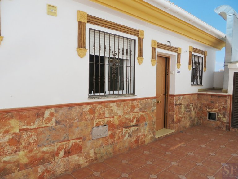 Town House for Sale in Cómpeta, Malaga 1