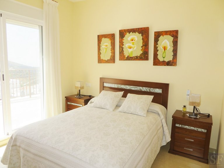 Town House for Sale in Cómpeta, Malaga 4