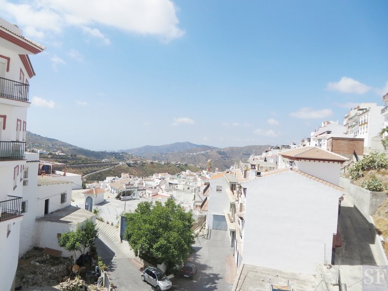 Town House for Sale in Cómpeta, Malaga 12