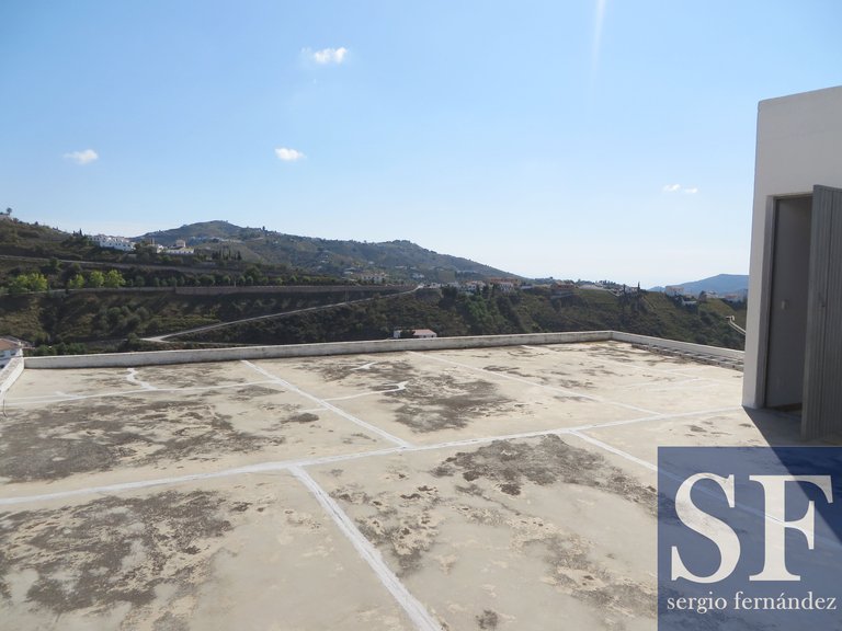 Town House for Sale in Cómpeta, Malaga 14