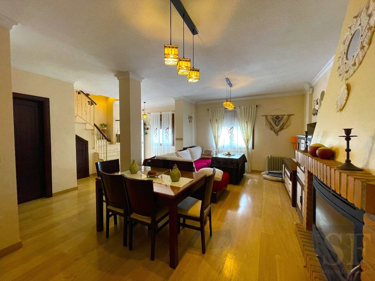 Town House for Sale in Cómpeta, Malaga 4