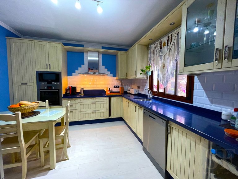 Town House for Sale in Cómpeta, Malaga 5