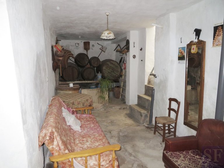 Town House for Sale in Cómpeta, Malaga 8