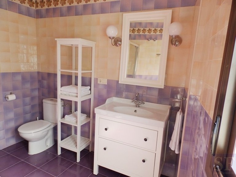 Town House for Sale in Salares, Malaga 10