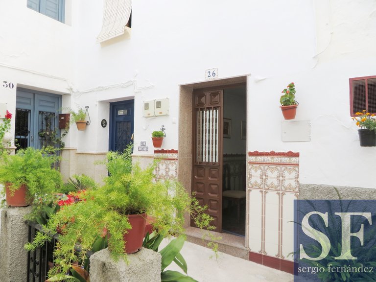 Town House for Sale in Cómpeta, Malaga 1