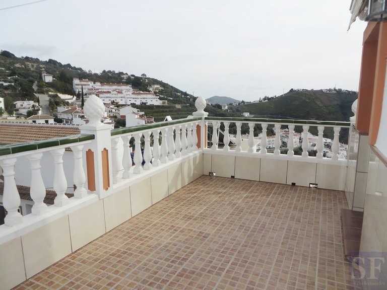 Town House for Sale in Cómpeta, Malaga 11