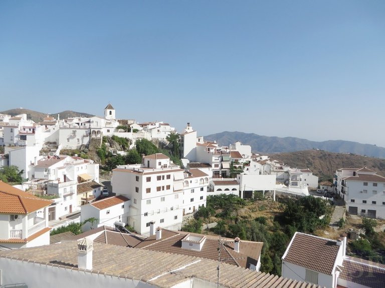 Town House for Sale in Canillas De Aceituno, Malaga 10