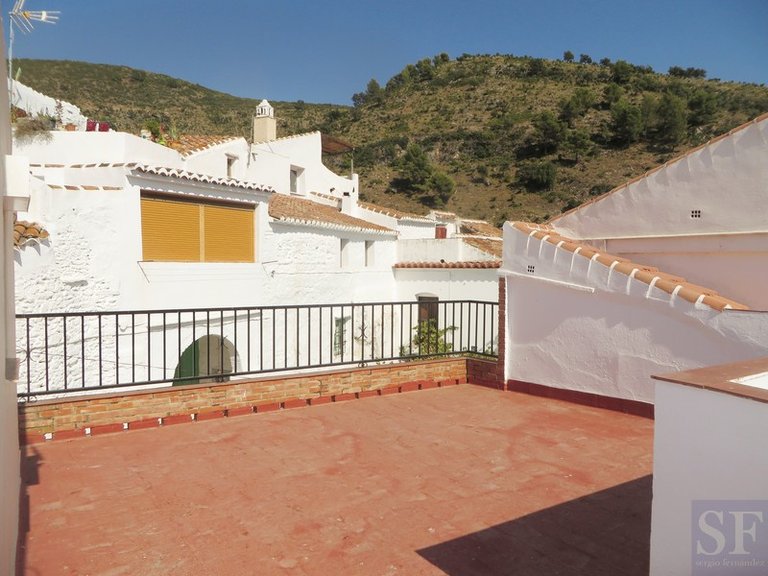 Town House for Sale in Salares, Malaga 3