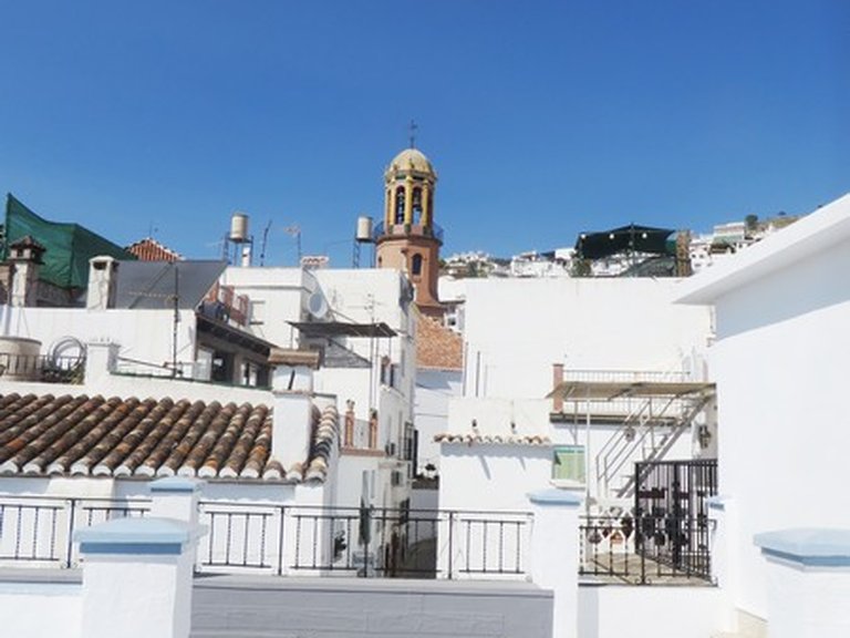 Town House for Sale in Cómpeta, Malaga 8