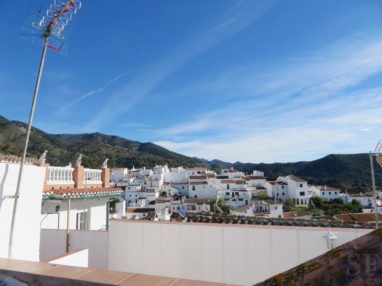 Town House for Sale in Sedella, Malaga 9