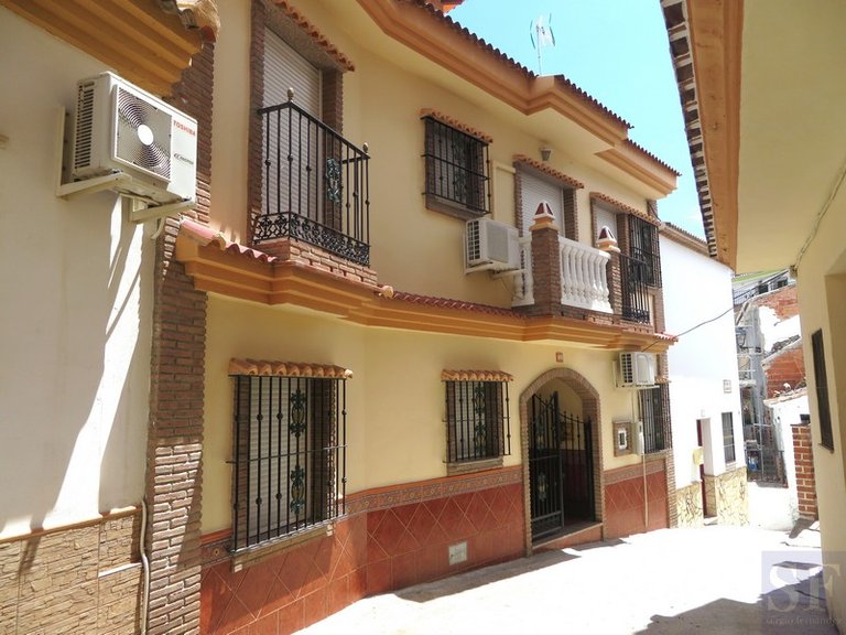 Town House for Sale in Sedella, Malaga 1